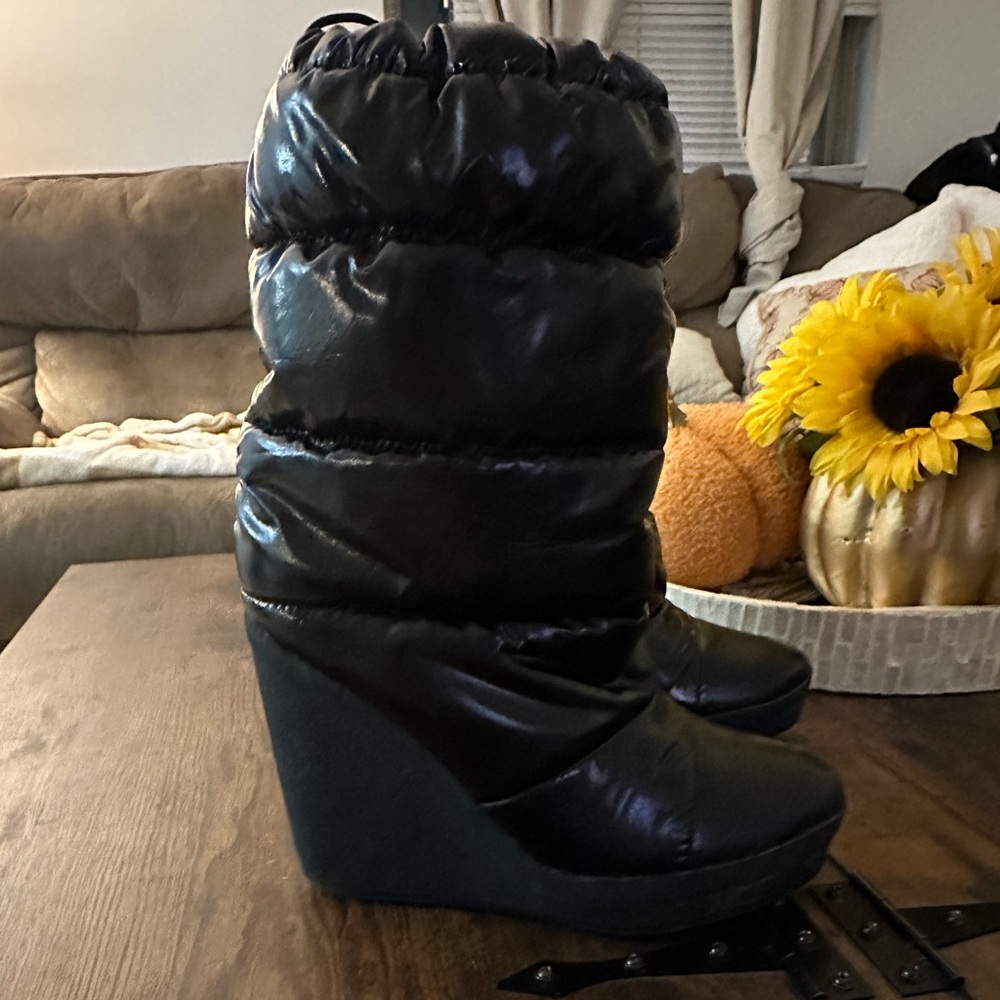 Coach Farran Sport Patent Black Puffer Winter Wedge boot